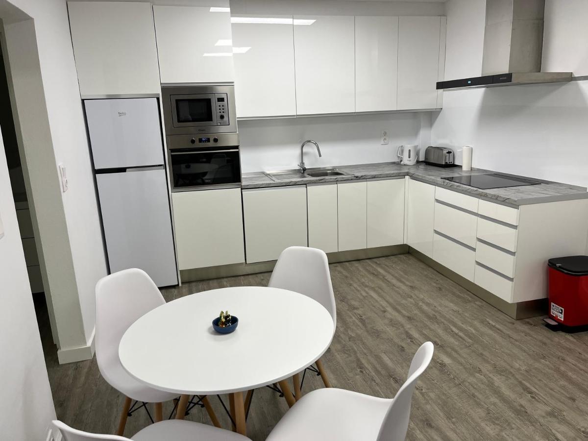 Apartamento En La Playa. Free Parking. Free Wifi L' Escala Zewnętrze zdjęcie