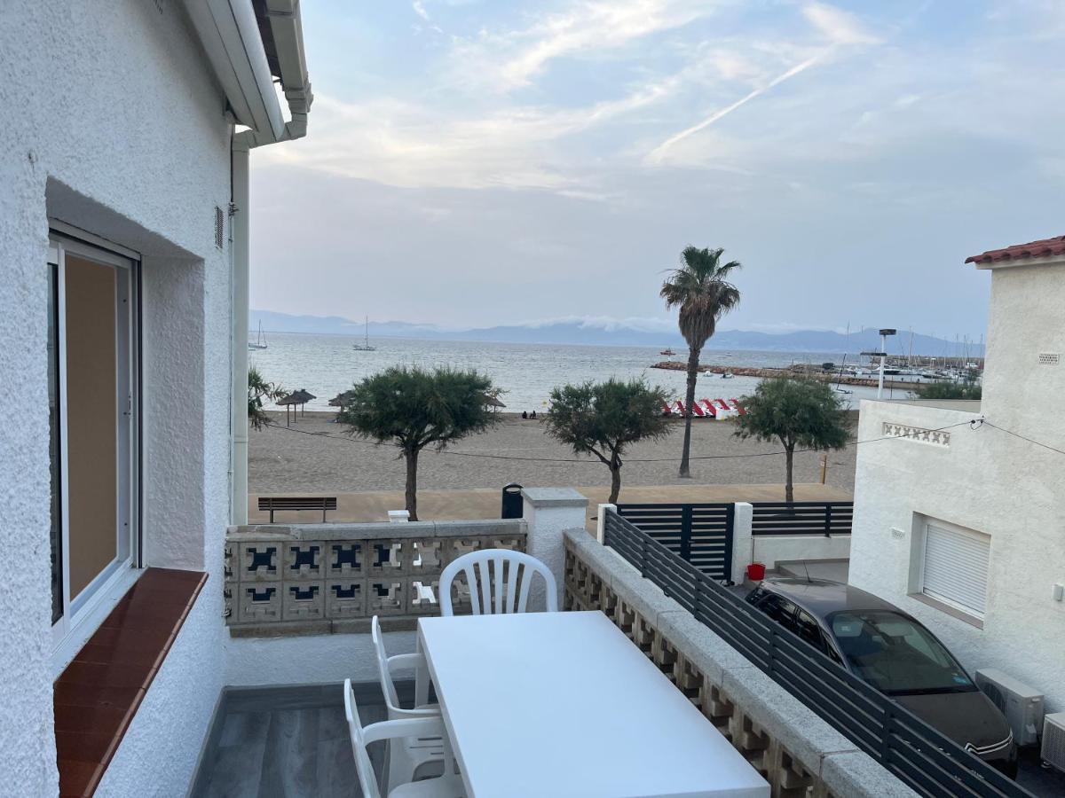 Apartamento En La Playa. Free Parking. Free Wifi L' Escala Zewnętrze zdjęcie