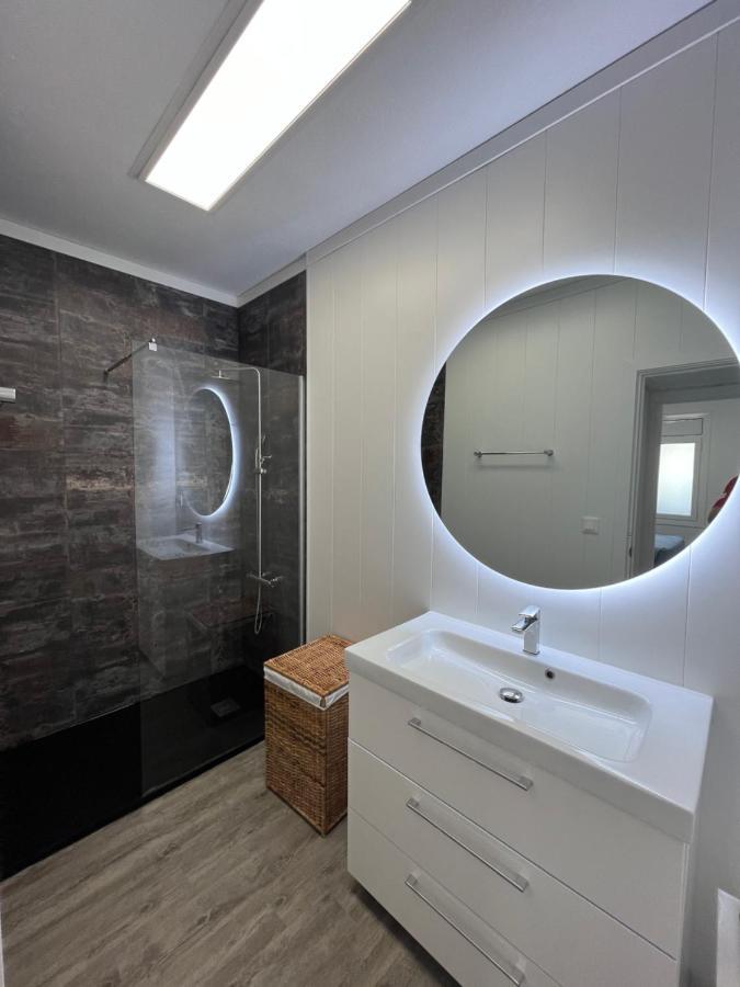 Apartamento En La Playa. Free Parking. Free Wifi L' Escala Zewnętrze zdjęcie